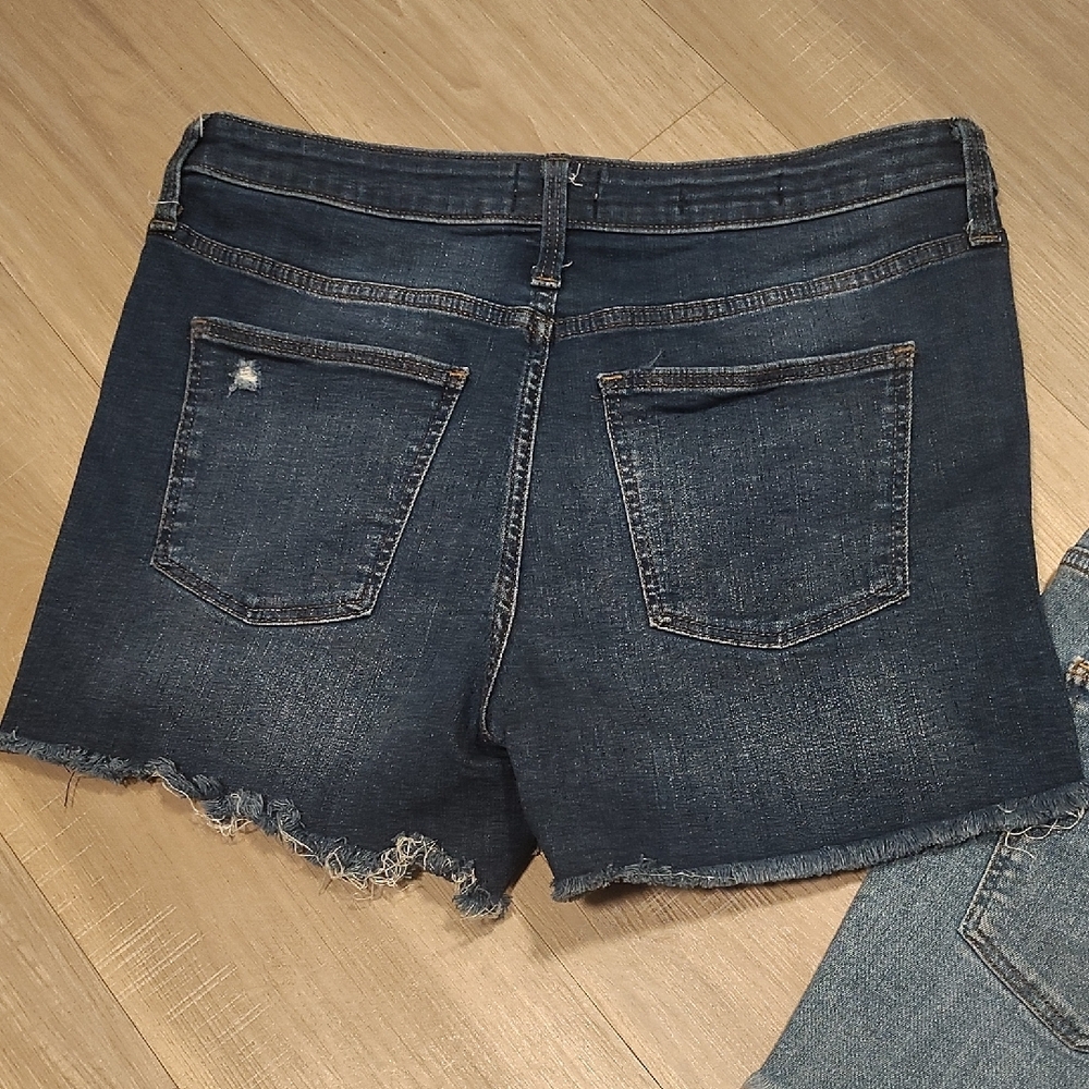 Universal Thread Shorts Bundle Size 12 - image 5